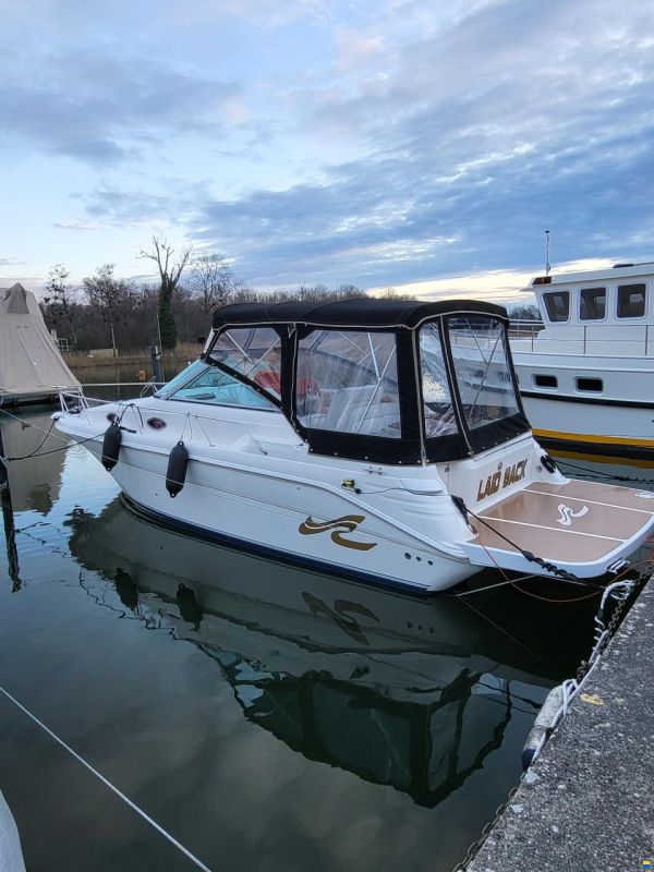 Sea Ray 270 Sundancer