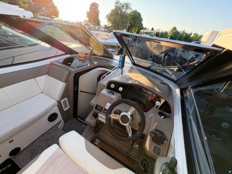 Regal 35 Coupe