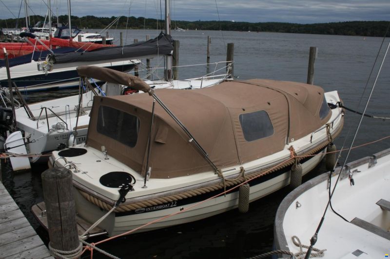 Interboat 22