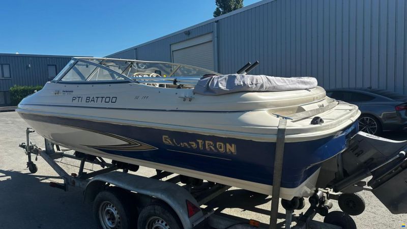 Glastron SE199