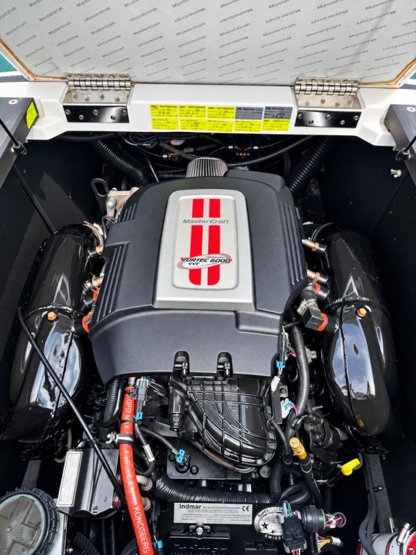 MasterCraft X-35