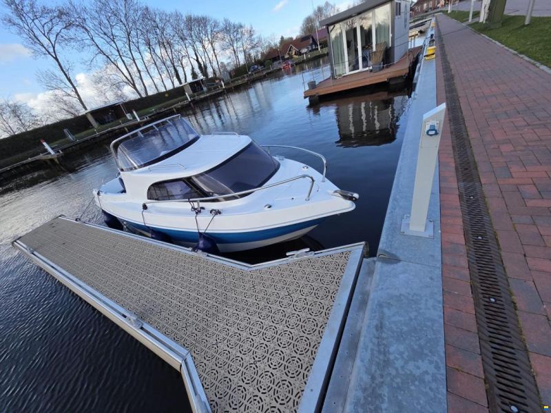 Quercus 600 Cabin