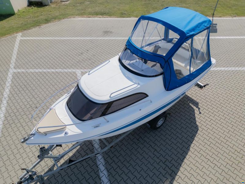 Quercus 600 Cabin