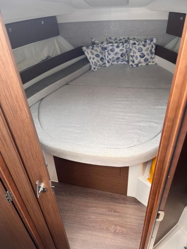 Jeanneau Merry Fisher 895