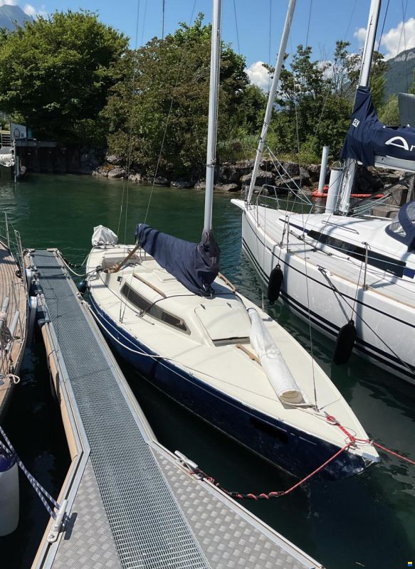 Artekno H-Boot