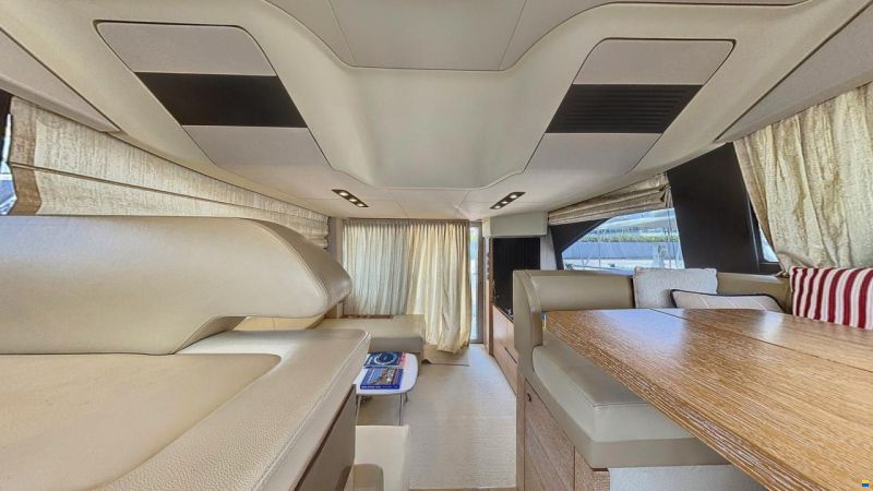 Azimut 50