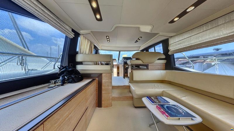 Azimut 50