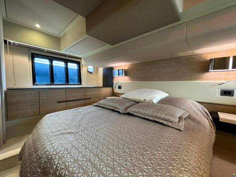 Azimut 50
