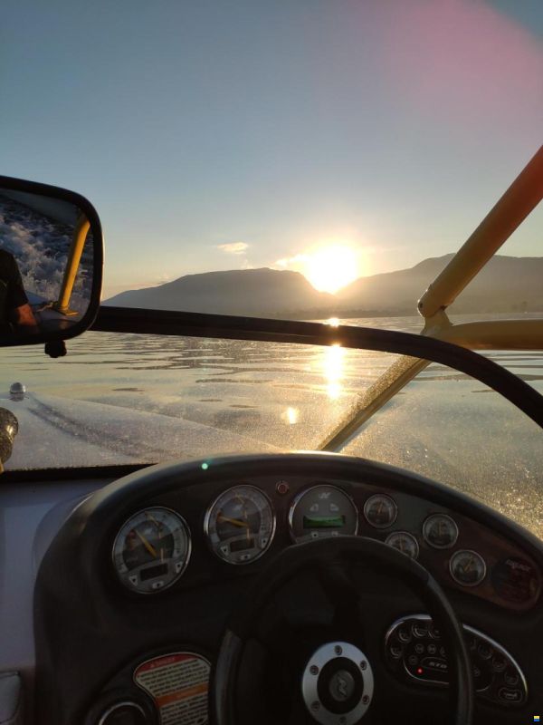 Correct Craft Ski Nautique 196