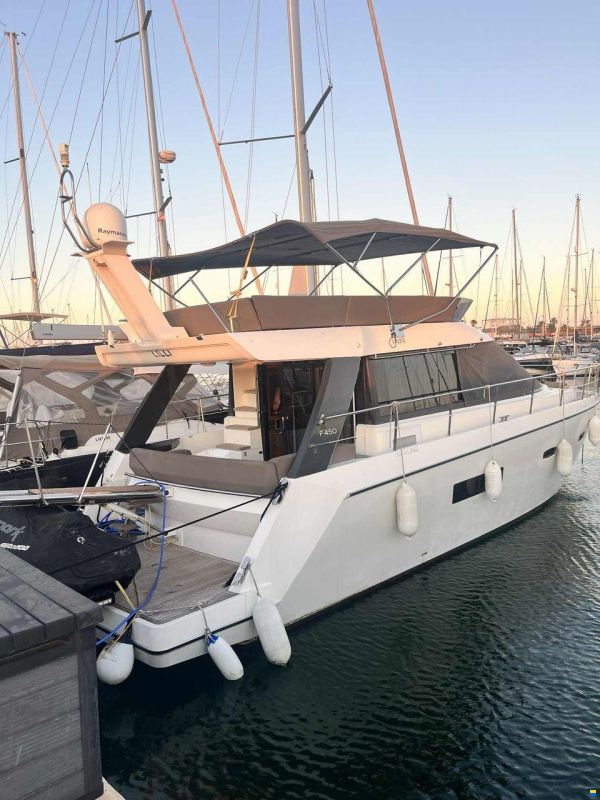 Sealine F450