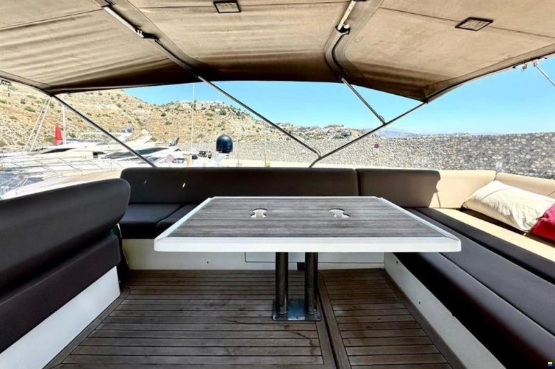 Sealine F450