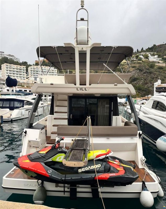 Sealine F450