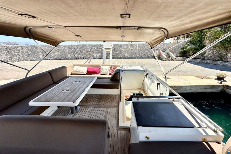 Sealine F450