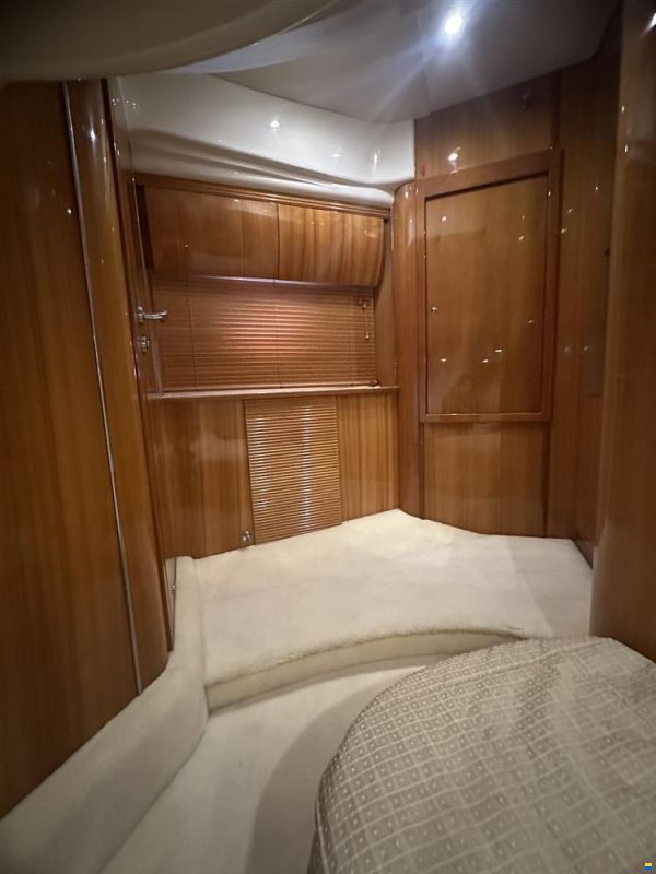Atlantis 42