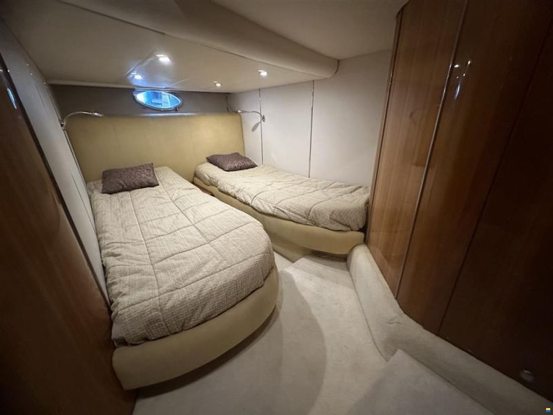Atlantis 42