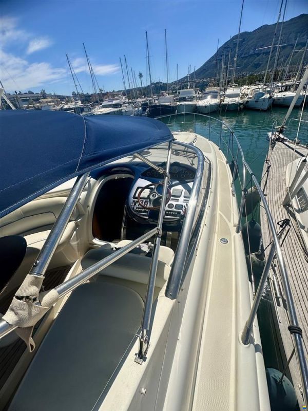 Atlantis 42