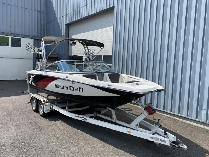 MasterCraft X2