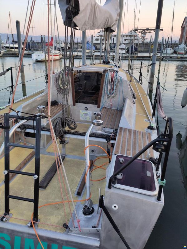 Blank Yacht Design Pure Alu