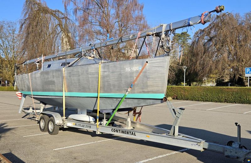 Blank Yacht Design Pure Alu