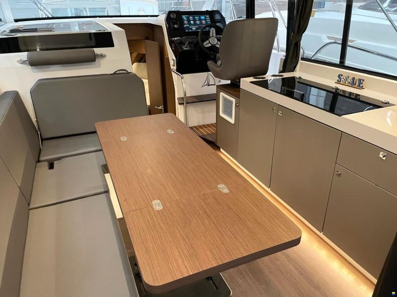 Beneteau Antares 11