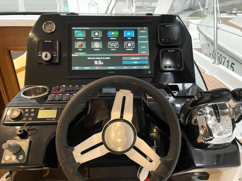 Beneteau Antares 11