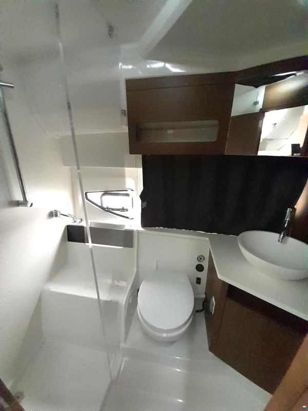 Beneteau Antares 11