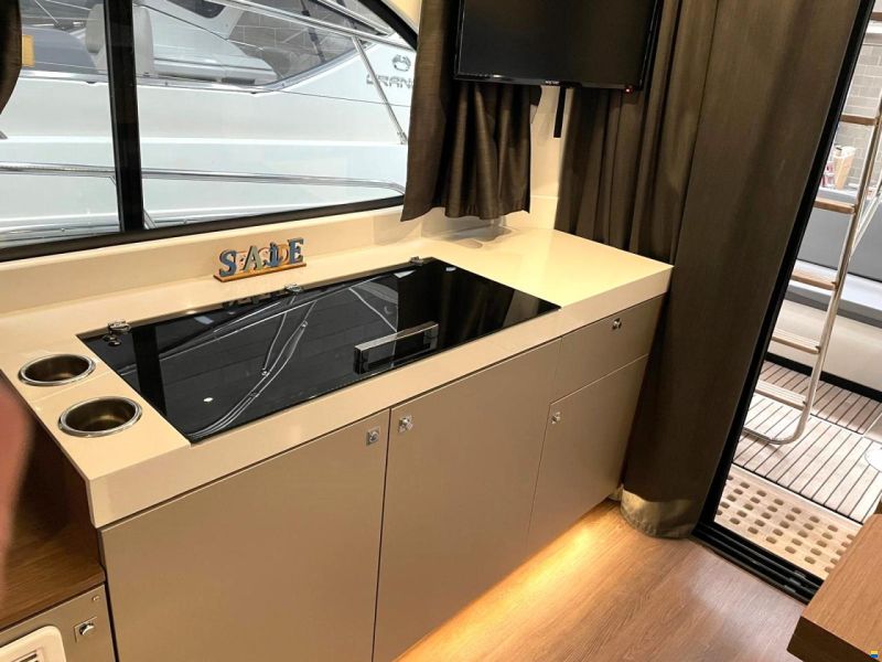 Beneteau Antares 11