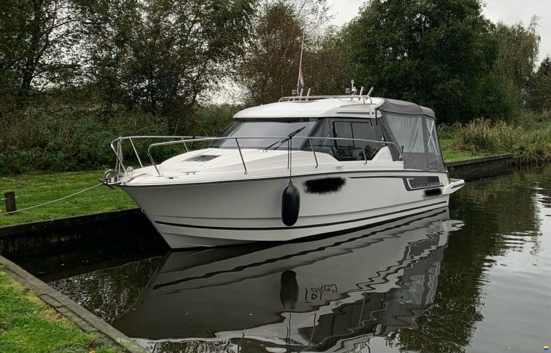 Jeanneau MerryFisher 795