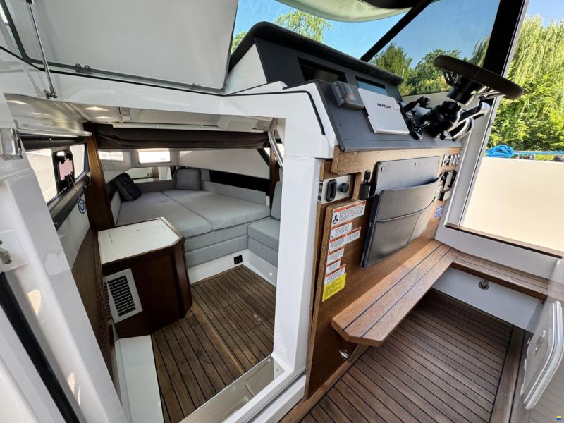 Axopar 37 Cross Cabin Brabus Line