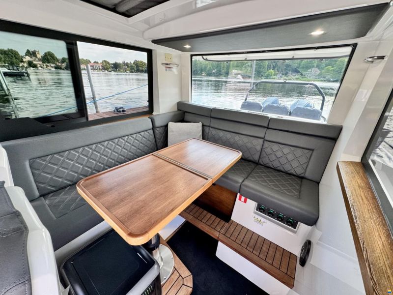 Axopar 37 Cross Cabin Brabus Line