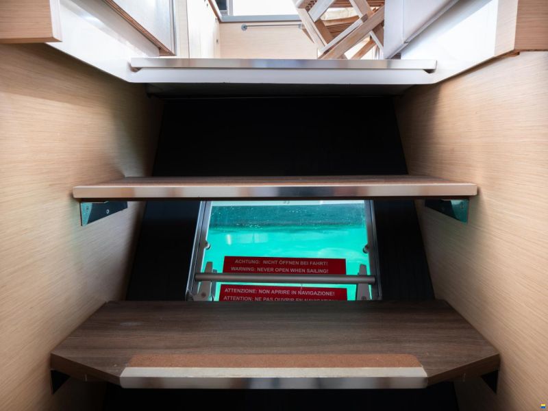 Fountaine Pajot Lucia 40