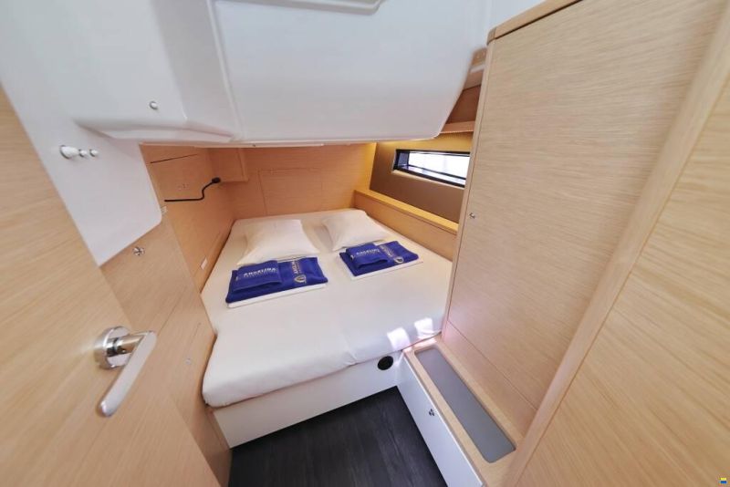 Dufour 44
