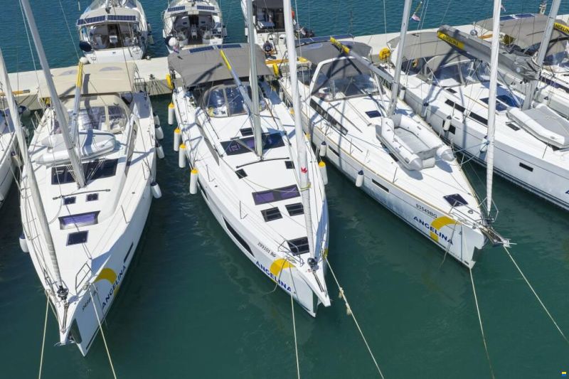 Dufour 44
