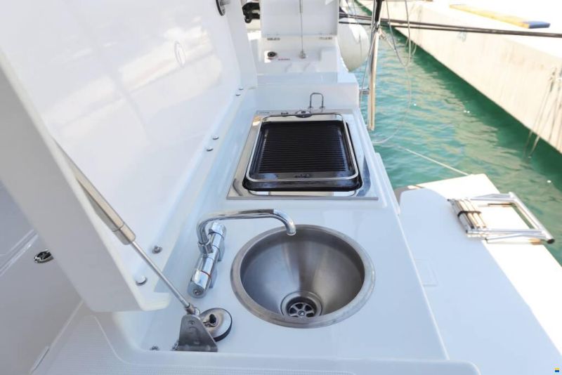 Dufour 44