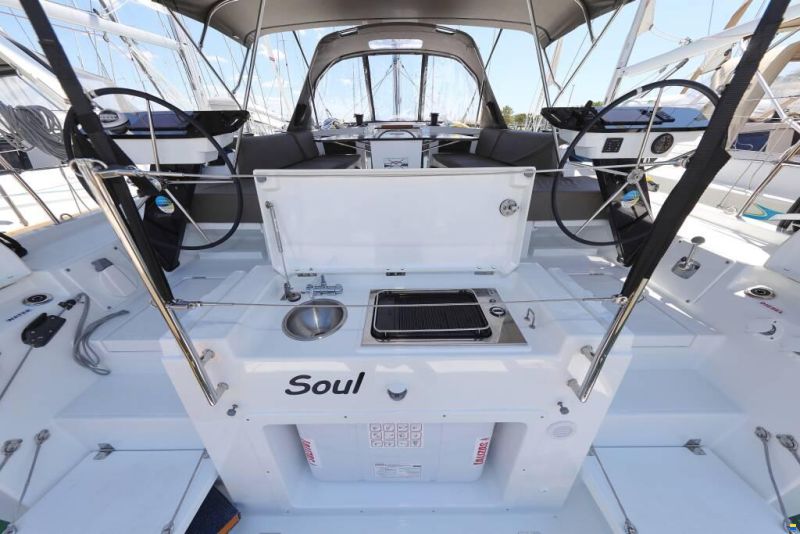 Dufour 44