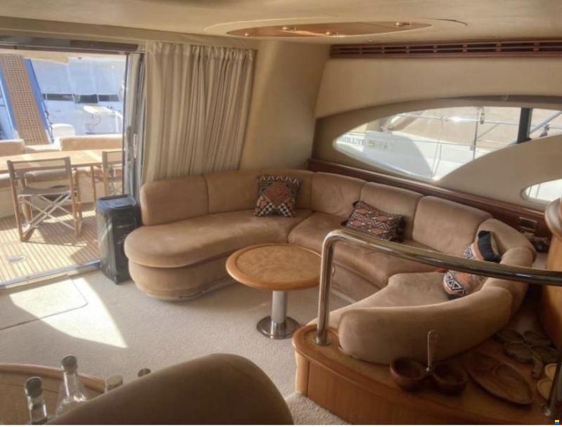 Azimut 62