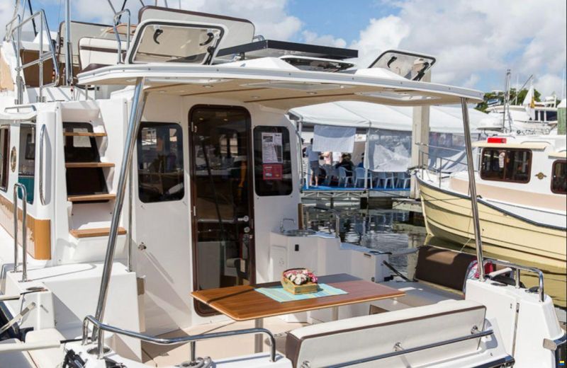 Ranger Tugs Luxury Edition R-31 CB