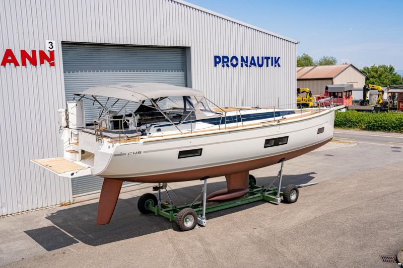 Bavaria C45 Style