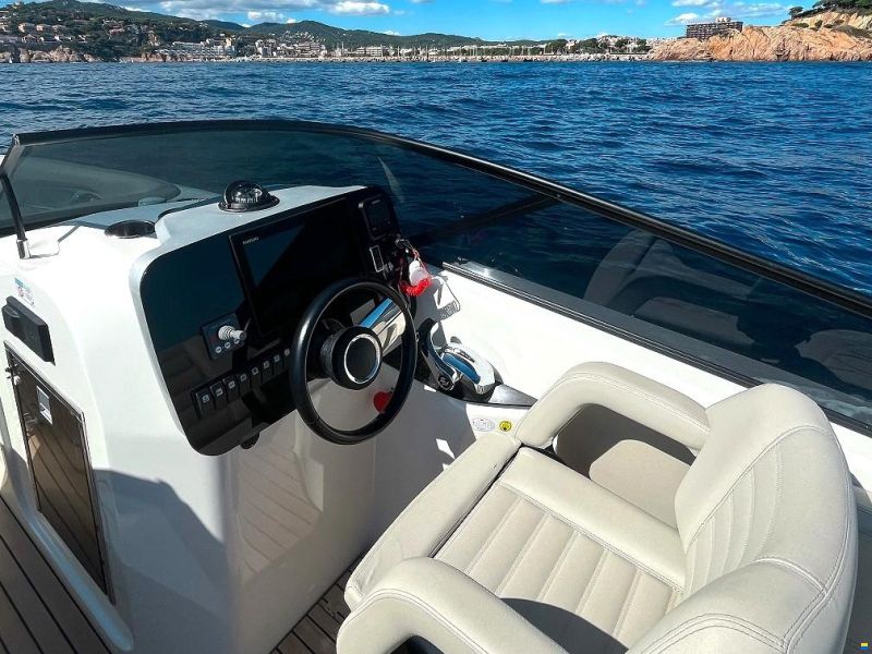 Cranchi E26 Rider