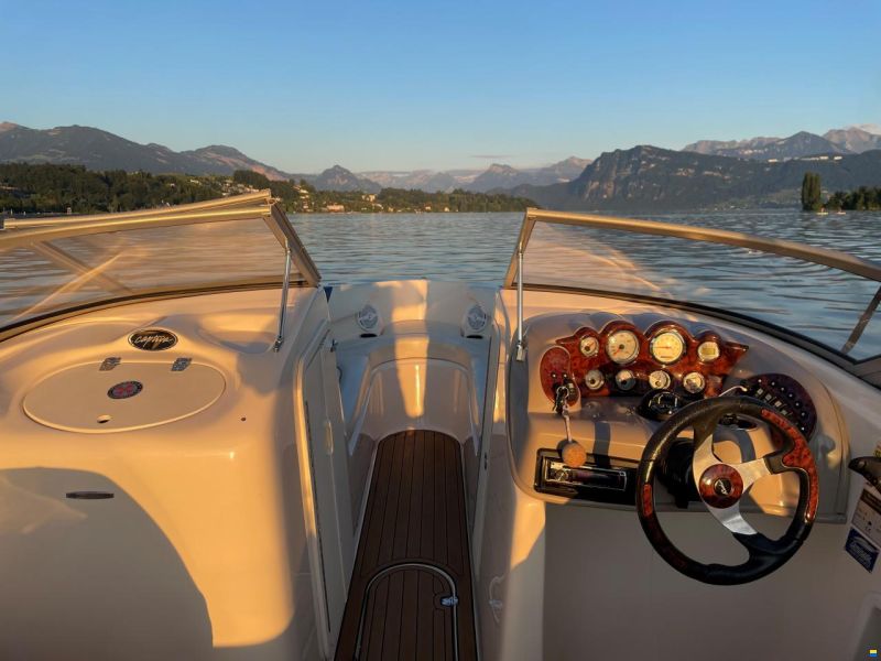 Rinker 232 CAPTIVA