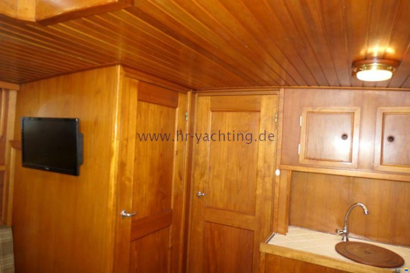 Volharding Staverse Kotter 1040