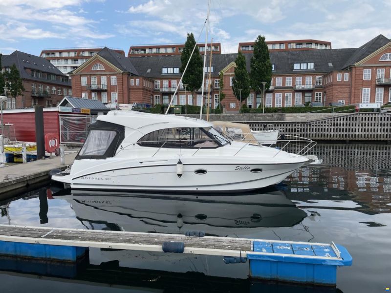 Beneteau Antares 30s