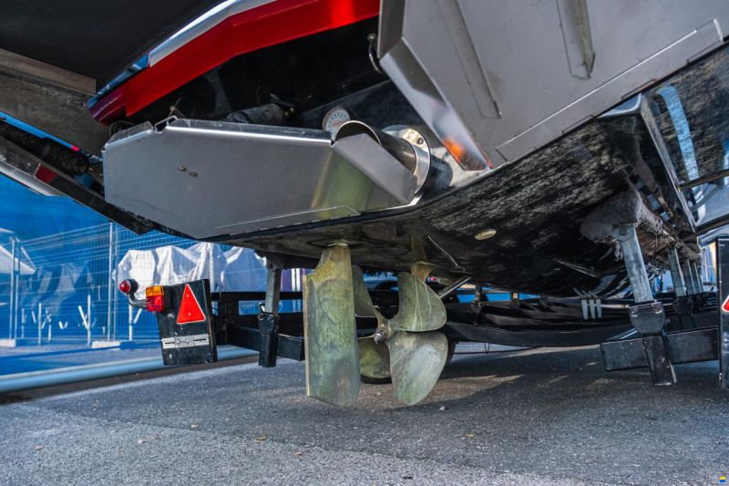 MasterCraft X26 | 2018 | wht-red-blk