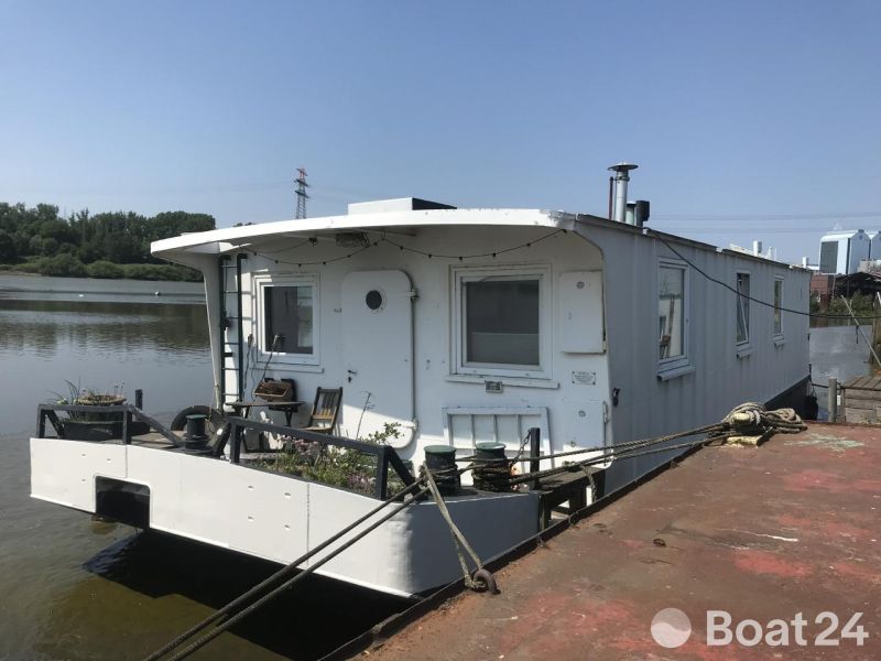 Yachtwerft Berlin Hausboot