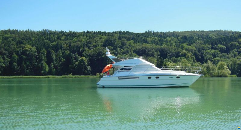 Fairline Phantom 37