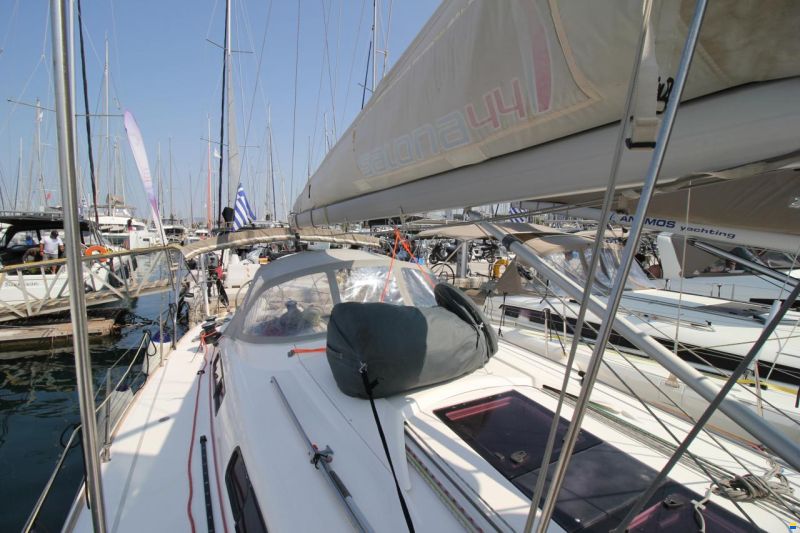 Salona 44