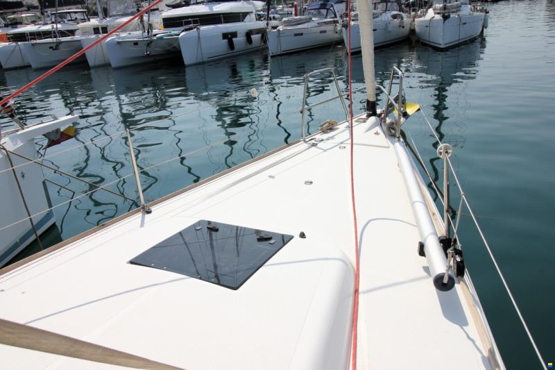 Salona 44