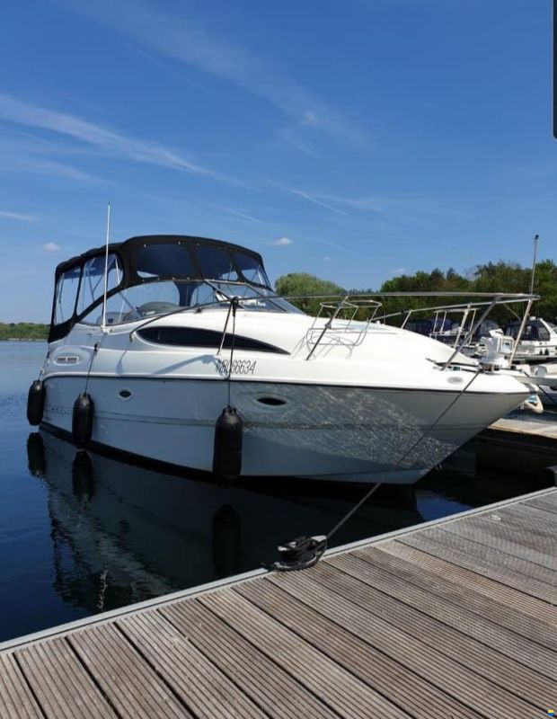 Bayliner 275