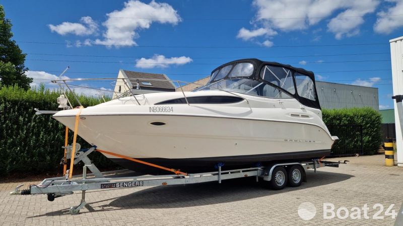 Bayliner 275