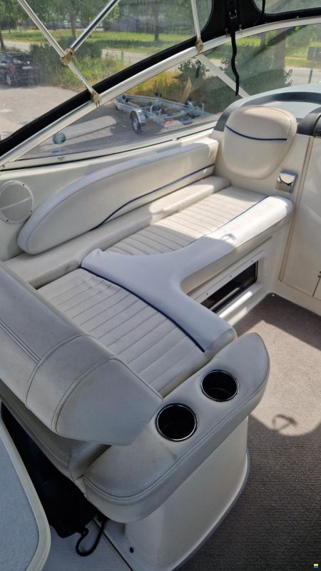 Bayliner 275